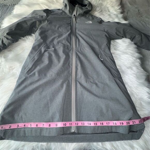 The North Face Women's 3-in-1 Parka M Gray Thermoball Eco Triclimate Jacket - Picture 10 of 16